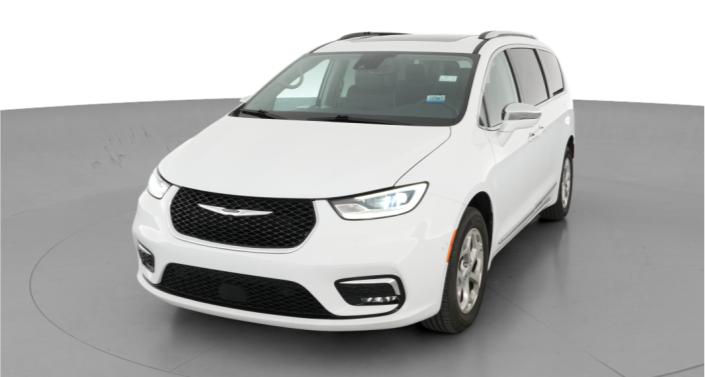Thumbnail: 2021 Chrysler Pacifica - 1