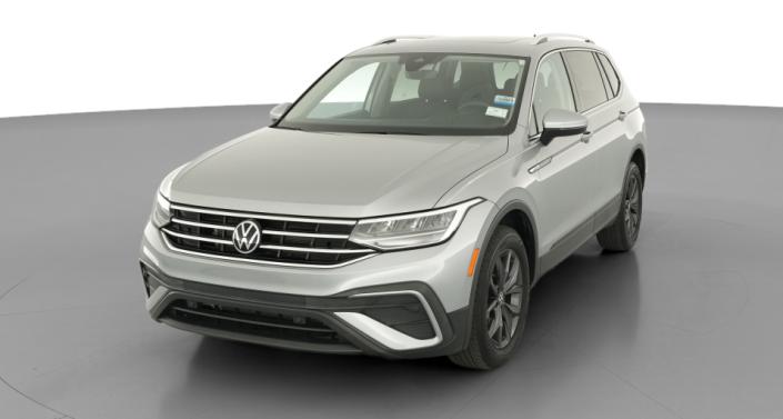 Thumbnail: 2022 Volkswagen Tiguan - 1
