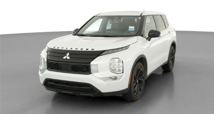 Thumbnail: 2023 Mitsubishi Outlander - 1