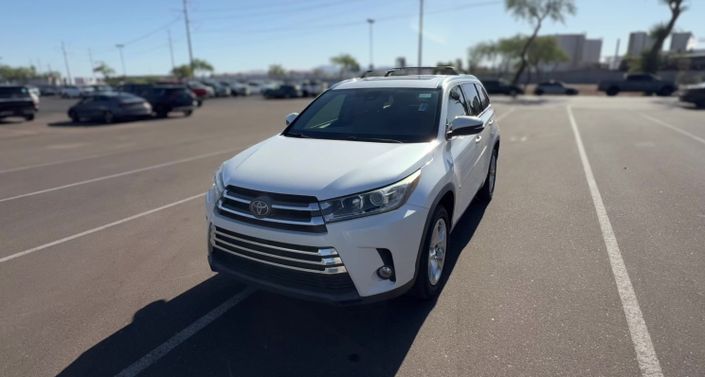 Thumbnail: 2017 Toyota Highlander - 1