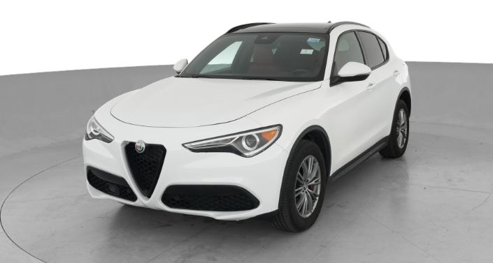 Thumbnail: 2023 Alfa Romeo Stelvio - 1