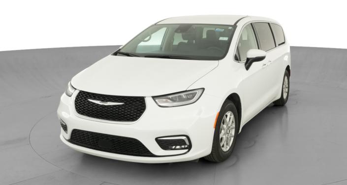 Thumbnail: 2023 Chrysler Pacifica - 1