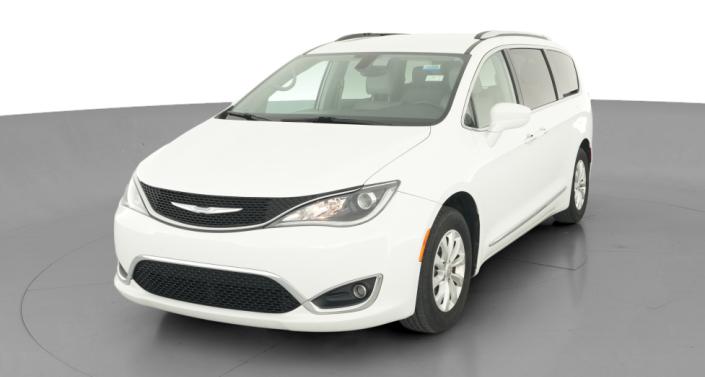 Thumbnail: 2018 Chrysler Pacifica - 1