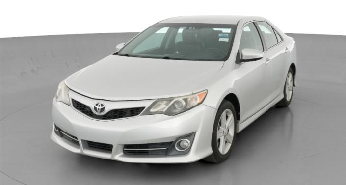 2014 Toyota Camry SE -
                  Lorain, OH