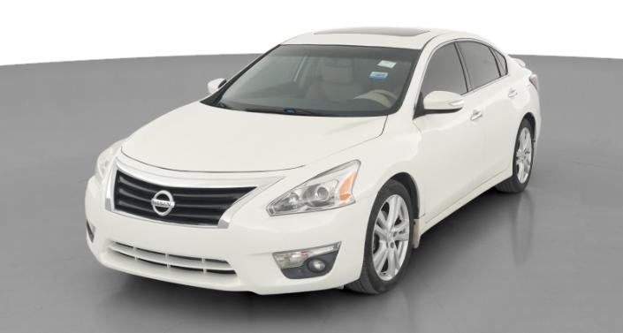 Thumbnail: 2015 Nissan Altima - 1