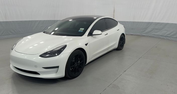 Thumbnail: 2021 Tesla Model 3 - 1