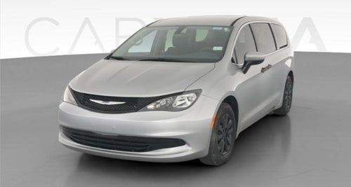 2020 Chrysler Voyager