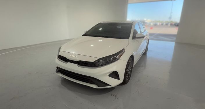 Thumbnail: 2022 Kia Forte - 1