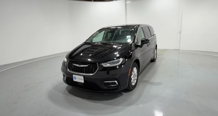 Thumbnail: 2023 Chrysler Pacifica - 1
