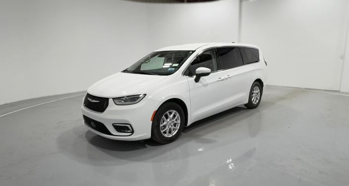 Thumbnail: 2023 Chrysler Pacifica - 1