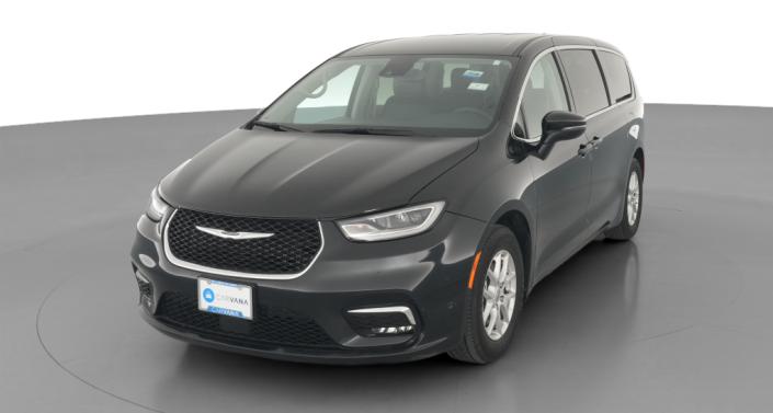 Thumbnail: 2023 Chrysler Pacifica - 1
