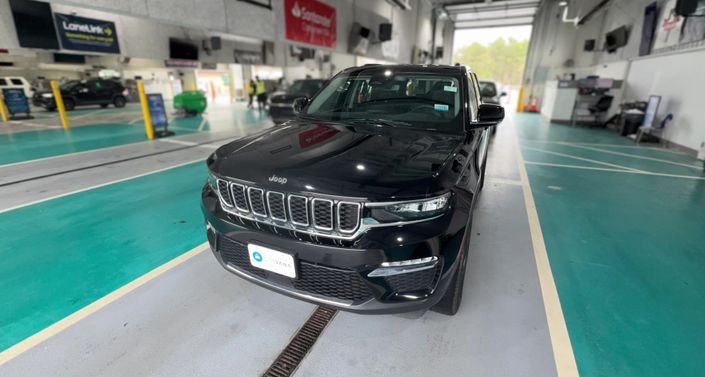 Thumbnail: 2023 Jeep Grand Cherokee - 1