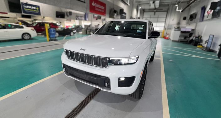 Thumbnail: 2023 Jeep Grand Cherokee - 1