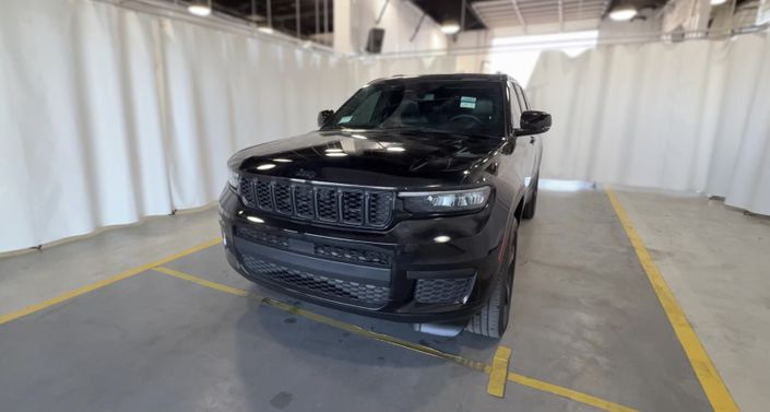 Thumbnail: 2021 Jeep Grand Cherokee L - 1