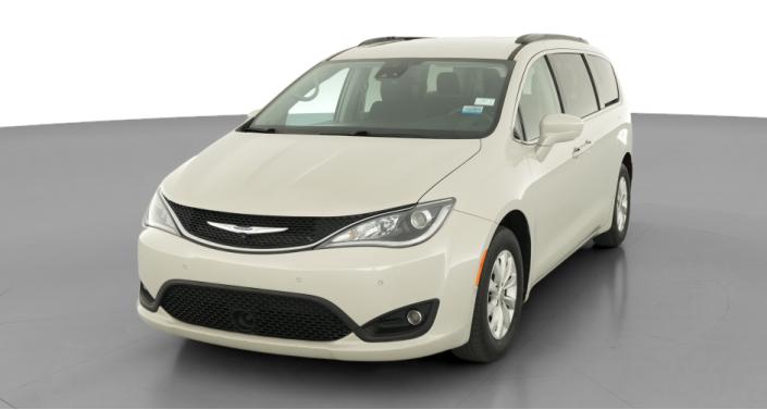 Thumbnail: 2019 Chrysler Pacifica - 1