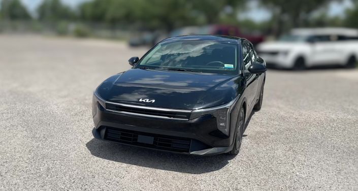 Thumbnail: 2025 Kia K4 - 1