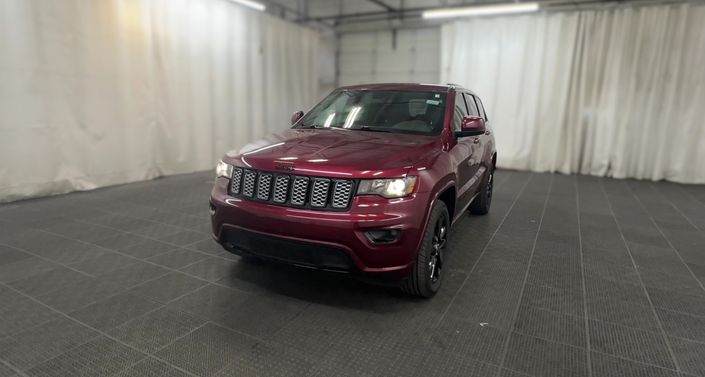 Thumbnail: 2019 Jeep Grand Cherokee - 1