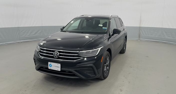 Thumbnail: 2023 Volkswagen Tiguan - 1