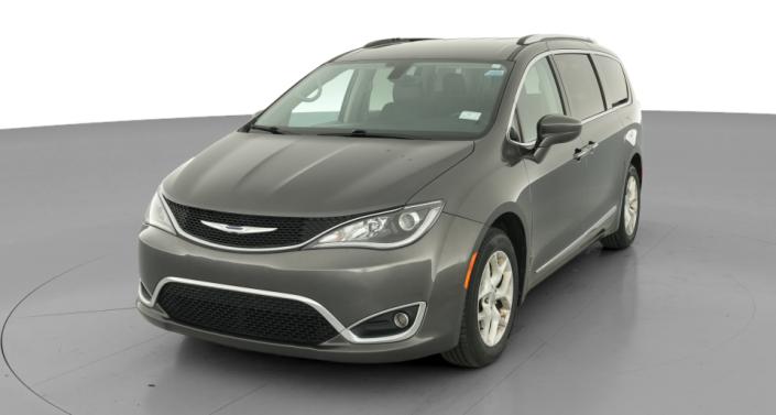 Thumbnail: 2018 Chrysler Pacifica - 1