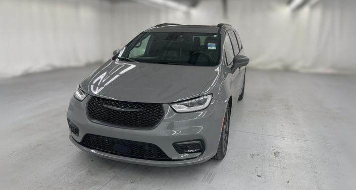 Thumbnail: 2022 Chrysler Pacifica - 1