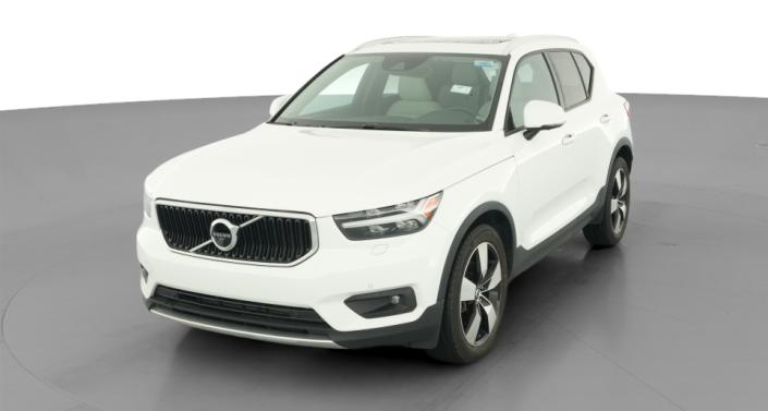 2020 Volvo XC40 T5 Momentum -
                  Concord, NC