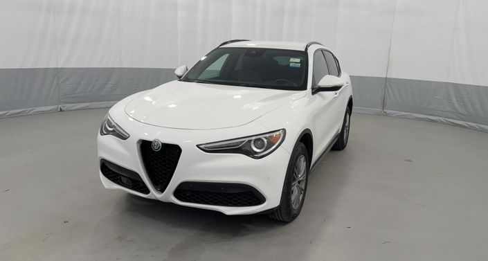 Thumbnail: 2022 Alfa Romeo Stelvio - 1