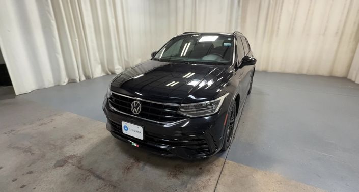 Thumbnail: 2022 Volkswagen Tiguan - 1