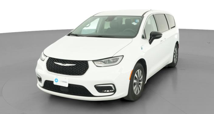 Thumbnail: 2024 Chrysler Pacifica - 1