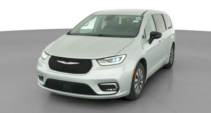 Thumbnail: 2024 Chrysler Pacifica - 1