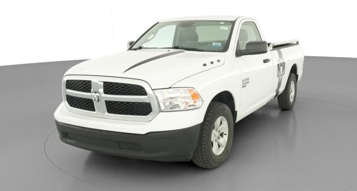 Thumbnail: 2019 RAM 1500 Classic - 1