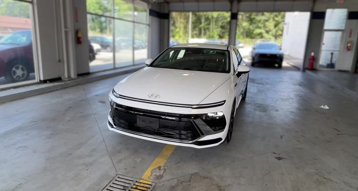 Thumbnail: 2025 Hyundai Sonata - 1