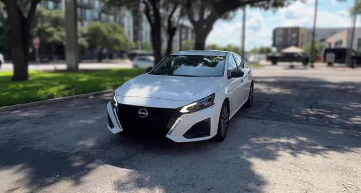 Thumbnail: 2025 Nissan Altima - 1