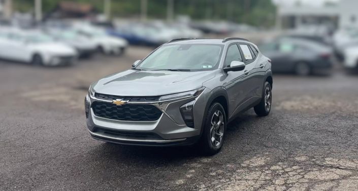 Thumbnail: 2025 Chevrolet Trax - 1