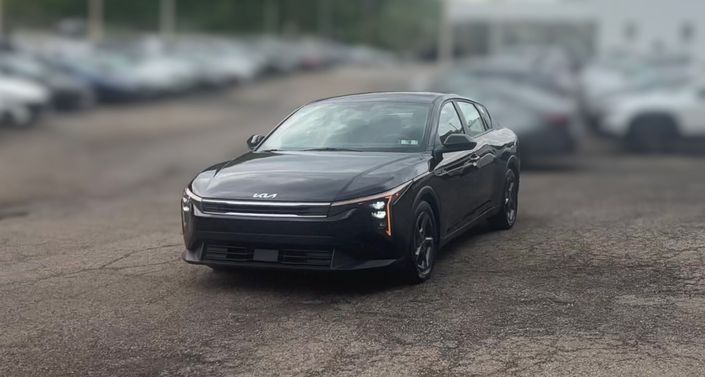 Thumbnail: 2025 Kia K4 - 1