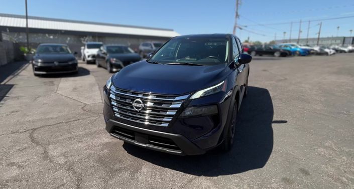 Thumbnail: 2025 Nissan Rogue - 1