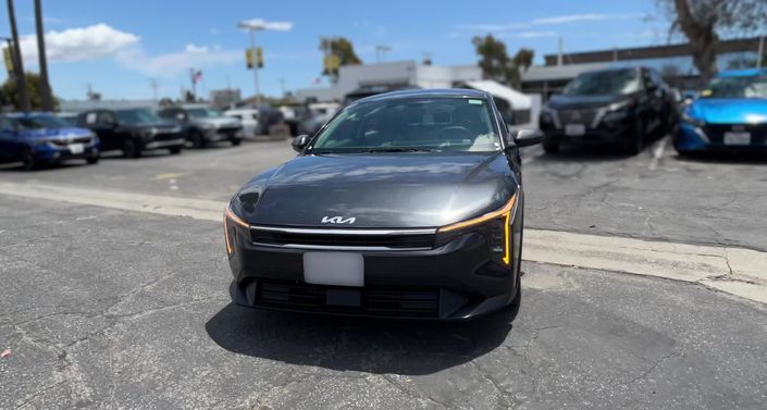 Thumbnail: 2025 Kia K4 - 1