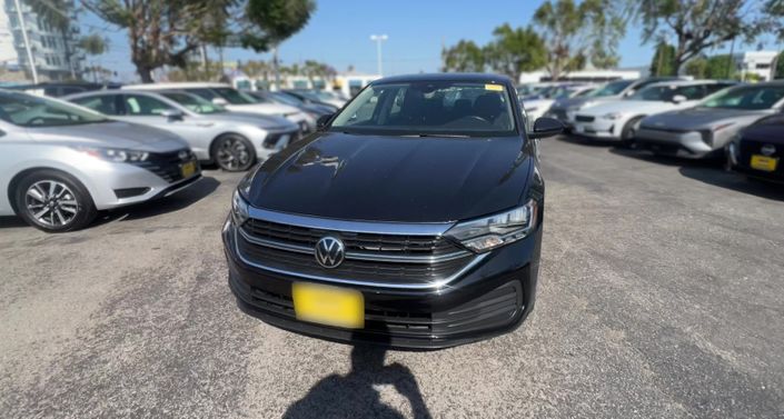 Thumbnail: 2024 Volkswagen Jetta - 1