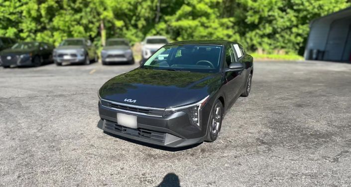 Thumbnail: 2025 Kia K4 - 1