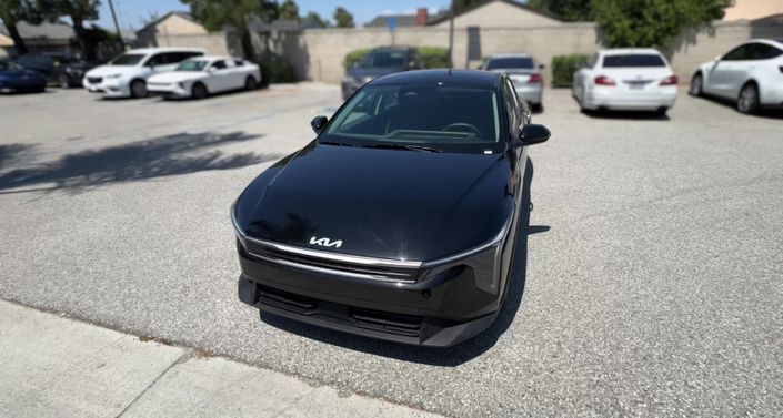Thumbnail: 2025 Kia K4 - 1