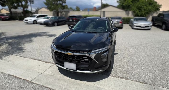 Thumbnail: 2025 Chevrolet Trax - 1