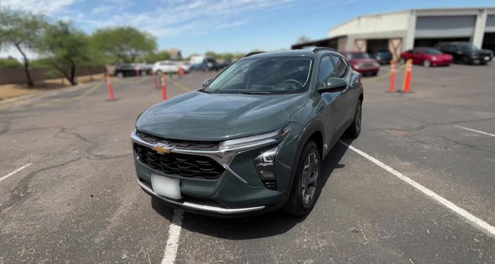 Thumbnail: 2025 Chevrolet Trax - 1