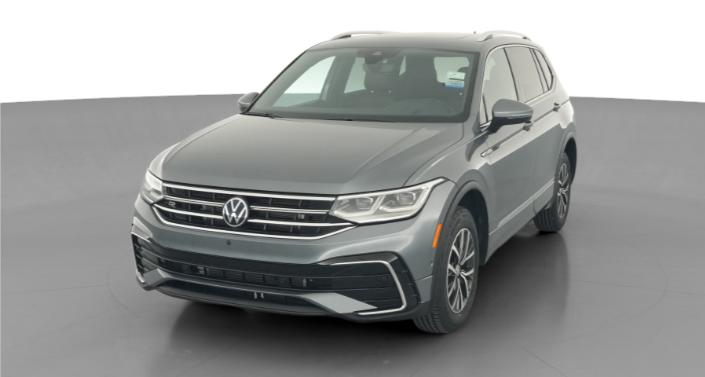Thumbnail: 2022 Volkswagen Tiguan - 1