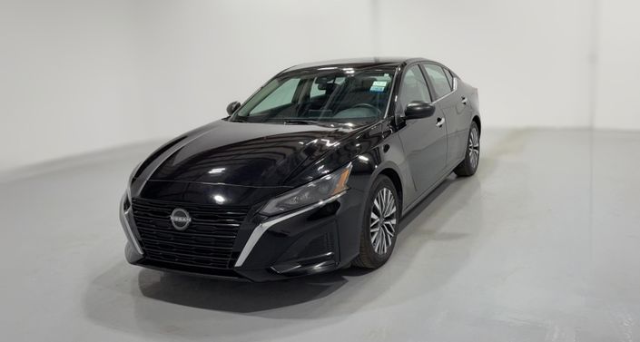 Thumbnail: 2025 Nissan Altima - 1