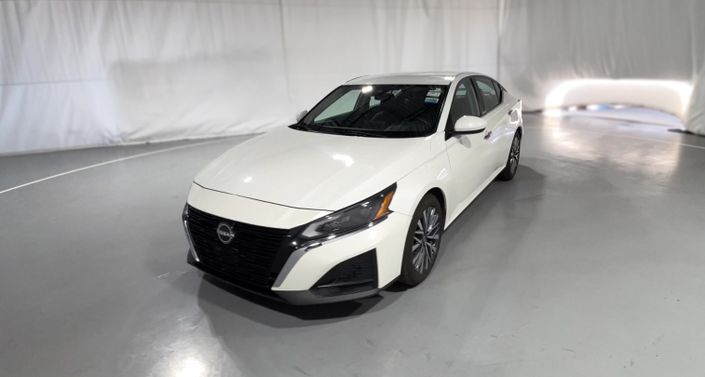Thumbnail: 2023 Nissan Altima - 1