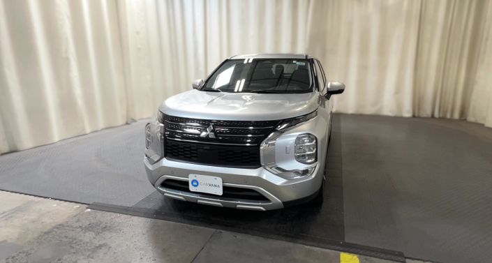 Thumbnail: 2024 Mitsubishi Outlander - 1