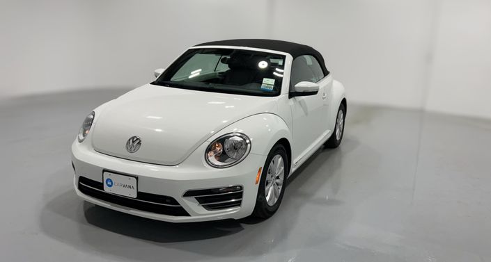 2018 Volkswagen Beetle S -
                  Fairview, OR