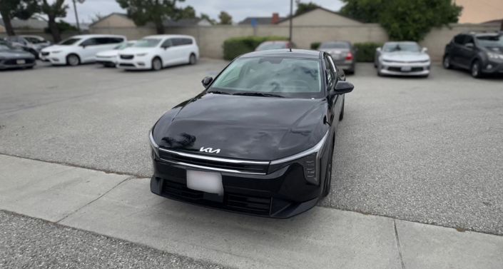 Thumbnail: 2025 Kia K4 - 1