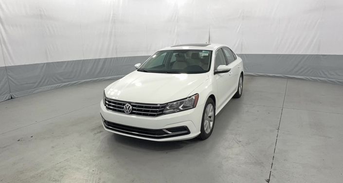 Thumbnail: 2018 Volkswagen Passat - 1