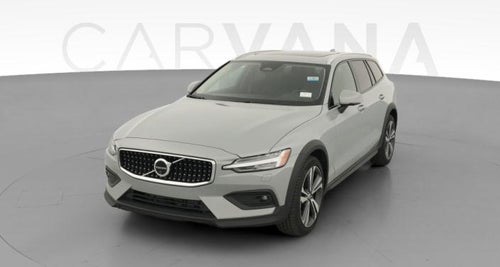 2025 Volvo V60
