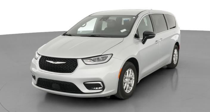 Thumbnail: 2026 Chrysler Pacifica - 1